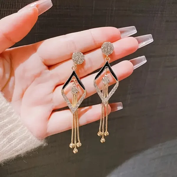 1 Pair Elegant and Simple Tassel Earrings Suitable for Gift Giving and Party Wear - Image 4