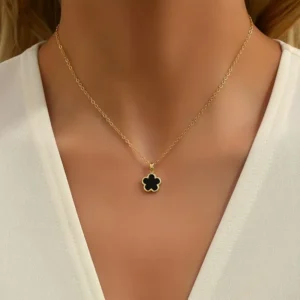 Simple Stylish Five Petal Flower Copper Necklace For Women Dating Birthday Gift