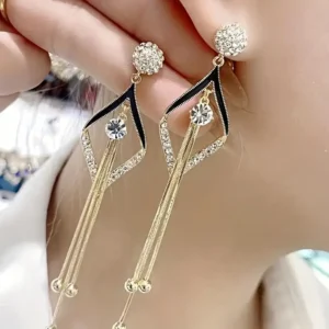 1 Pair Elegant and Simple Tassel Earrings Suitable for Gift Giving and Party Wear