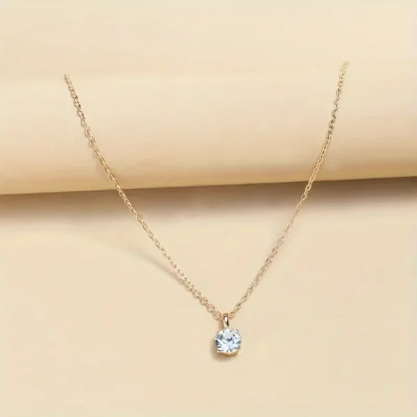 Vintage Boho Style Solitaire Rhinestone Pendant Necklace - Alloy with Unique Plating, Versatile for Daily Wear & Gift-giving - Image 3